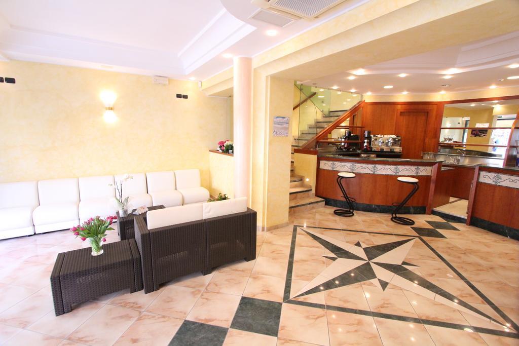 Hotel Misano มิซาโน อาดรีอาติโก ภายนอก รูปภาพ