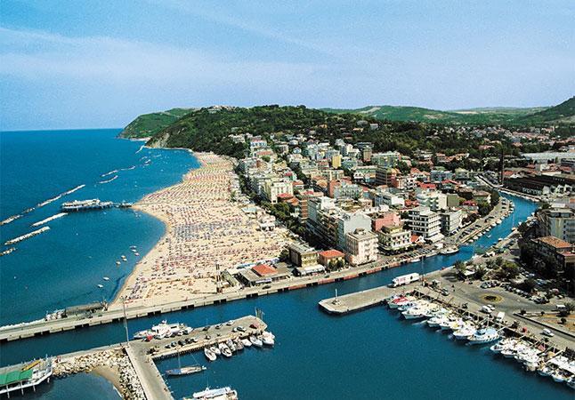Hotel Misano มิซาโน อาดรีอาติโก ภายนอก รูปภาพ