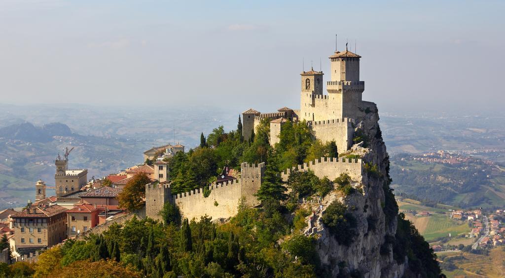 Hotel Misano มิซาโน อาดรีอาติโก ภายนอก รูปภาพ